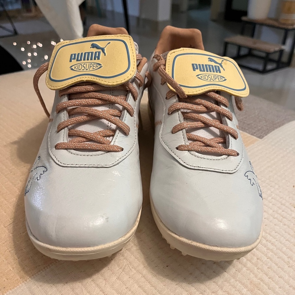 PUMA - KIDSUPER STUDIOS X KING soccer shoes, Sz 8 - Picture 6 of 8